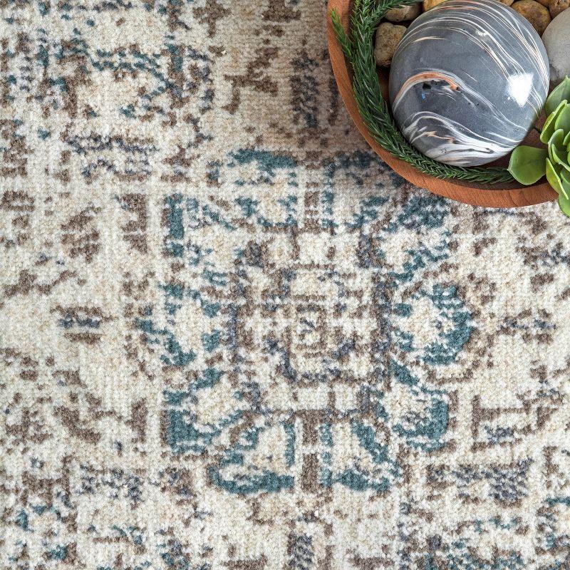 Nuloom Tanith Vintage Medallion Indoor Area Rug