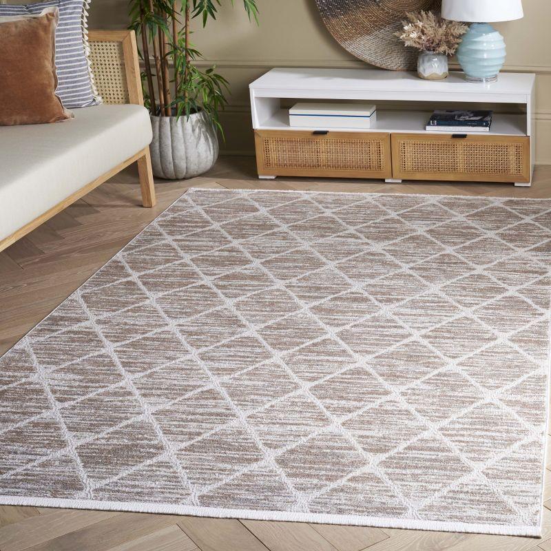 Ivory and Beige Diamond Pattern Square Area Rug