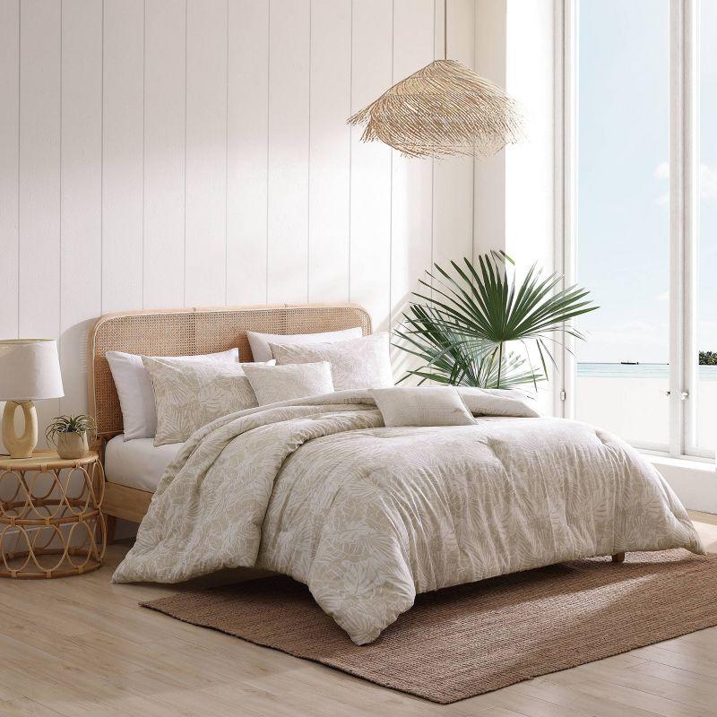 Serene Island King Cotton Bedding Set in White - Reversible 5-Piece