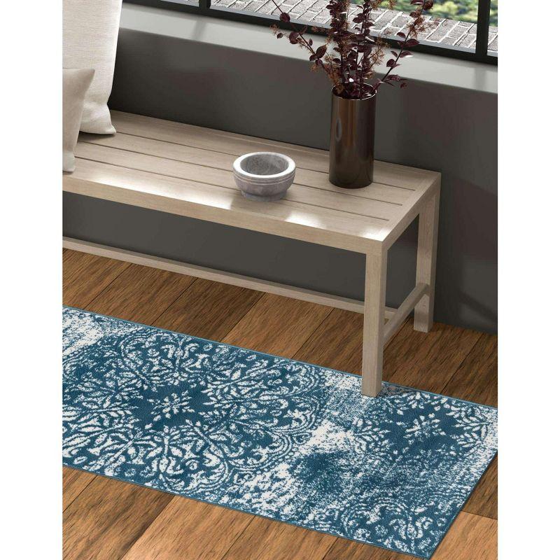 Unique Loom Sofia Grand Floral Indoor Woven Area Rug