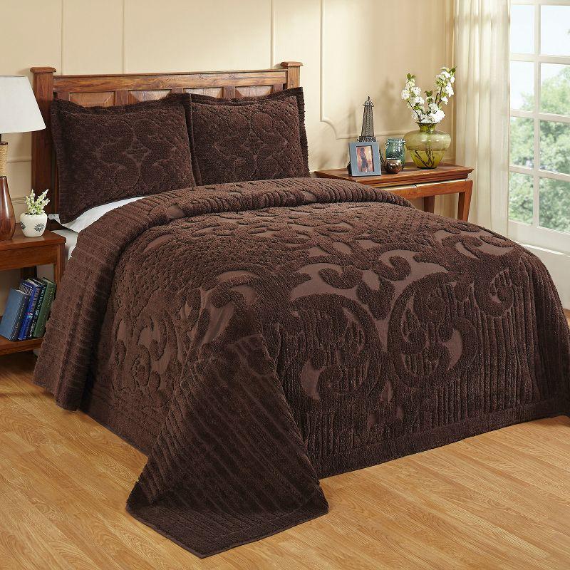 Ashton Collection Chenille Bedspread Set, 100% Cotton Machine Washable Bedding Set, Soft & Breathable Medallion Design Coverlet with Sham, Luxurious All Season Comfort