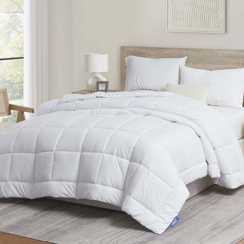 White Twin Microfiber All Season Duvet Insert