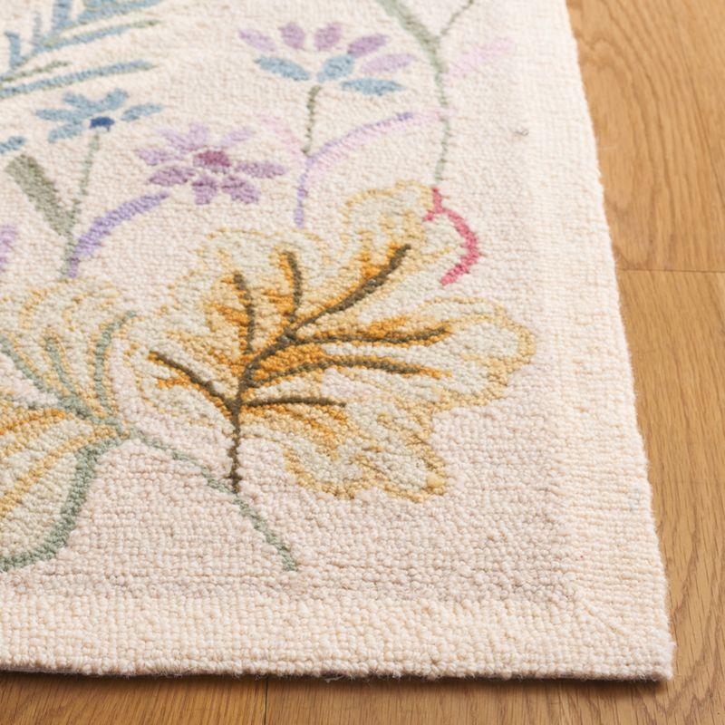 Ivory Floral Wool Hand-Hooked Runner Rug 2'6" x 8'