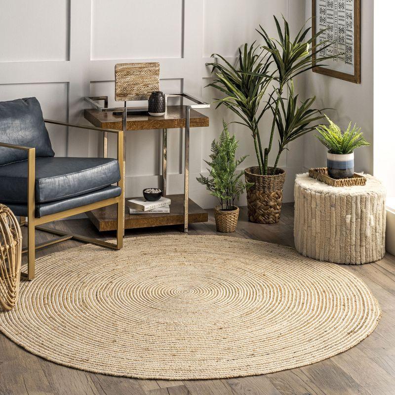 Handmade Braided Cotton-Blend 6' Round Area Rug in Natural