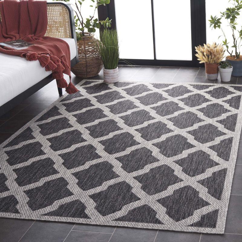 Gray Geometric Hand-Knotted Synthetic Indoor/Outdoor Rug