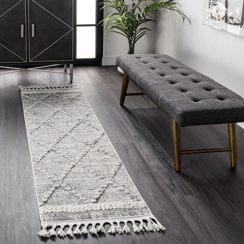 Reversible Gray Braided 25" Synthetic Easy-Care Runner Rug