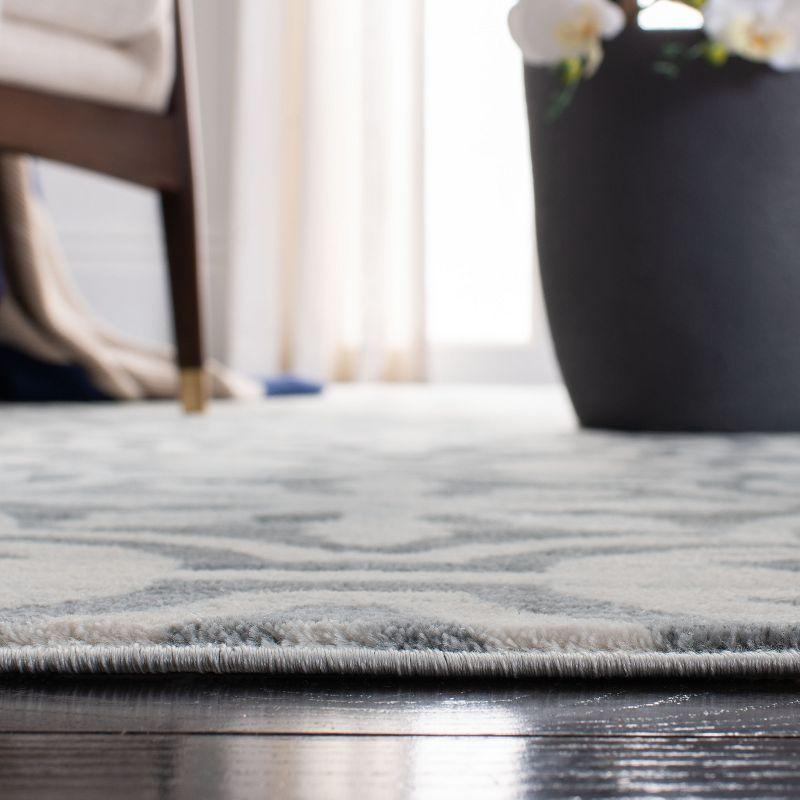 Isabella ISA956 Power Loomed Area Rug - Grey/Ivory - 4'x6' - Safavieh