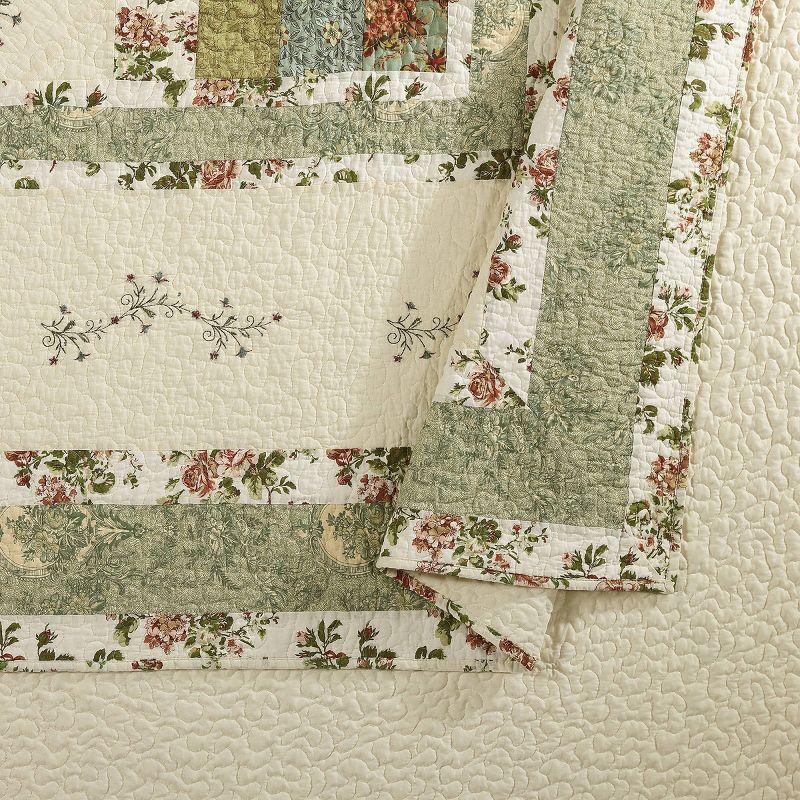 Modern Heirloom Olivia Floral Embroidered Patchwork 3-Piece Quilt Set