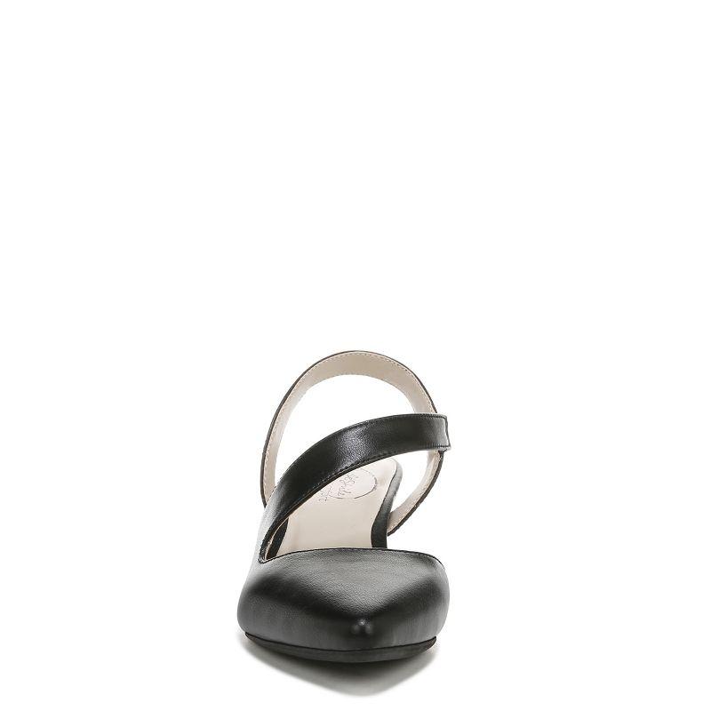 LifeStride Womens Magnetic Pump Black Synthetic 7 W