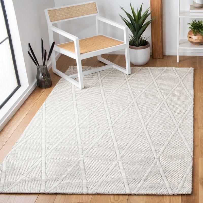 Marbella Ivory Flat Woven Wool and Synthetic Rug, 3' x 5'