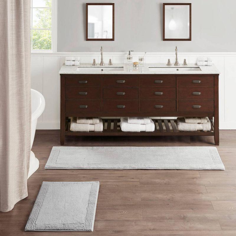 Splendor 1" Gray Cotton Tufted Reversible Bath Rug