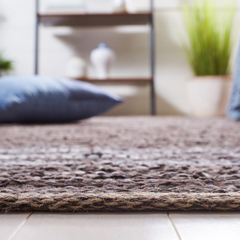 Vintage Leather VTL400 Hand Woven Indoor Accent Rug - Silver/Ivory - 3'x5' - Safavieh