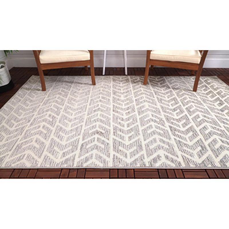 Beige Interlocking Geometric 4'x6' Synthetic Outdoor Rug