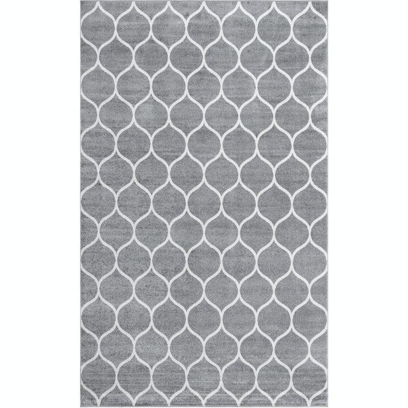 Modern Light Gray Trellis 5' x 8' Synthetic Area Rug