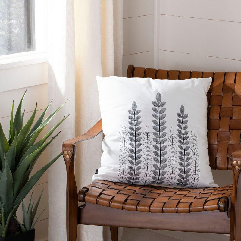 Valorie Vine Pillow - White/Grey - 20"X20" - Safavieh