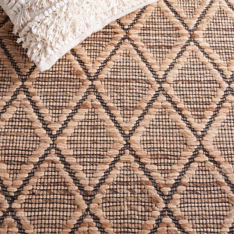 Natural Fiber NFB175 Hand Loomed Area Rug  - Safavieh