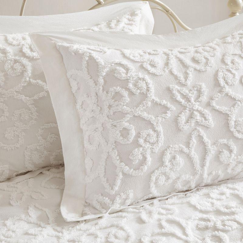 Kelly Clarkson Home Emberly 5 Piece Tufted Cotton Chenille Daybed Set