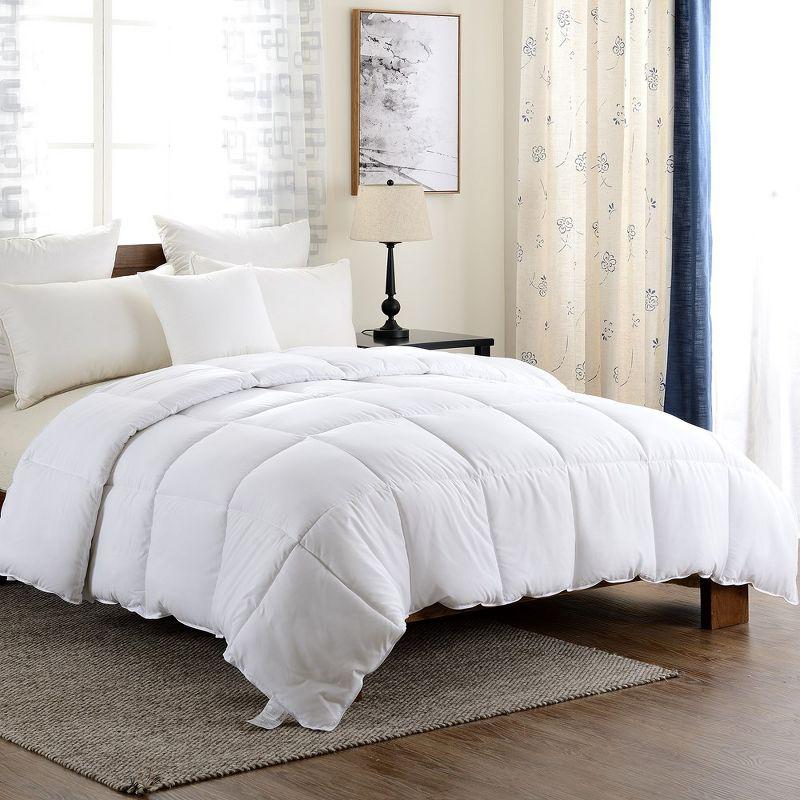 Cheer Collection Luxurious Down Alternative All Season Comforter (White)