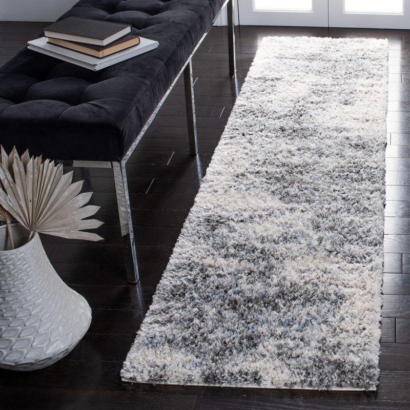 Berber Shag BER273 Power Loomed Runner Rug - Ivory/Grey - 2'x10' - Safavieh.