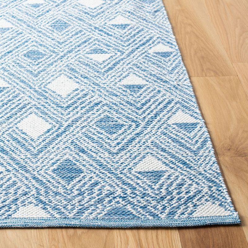 Coastal Charm Blue & Ivory Geometric Hand-Woven Cotton Rug 8' x 10'