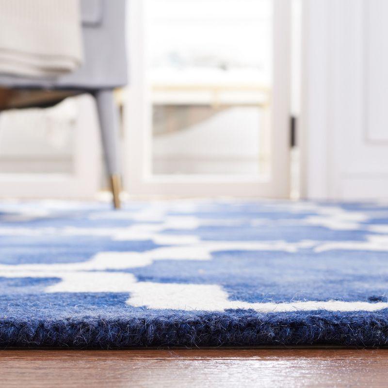 Dip Dye DDY536 Hand Tufted Area Rug  - Safavieh