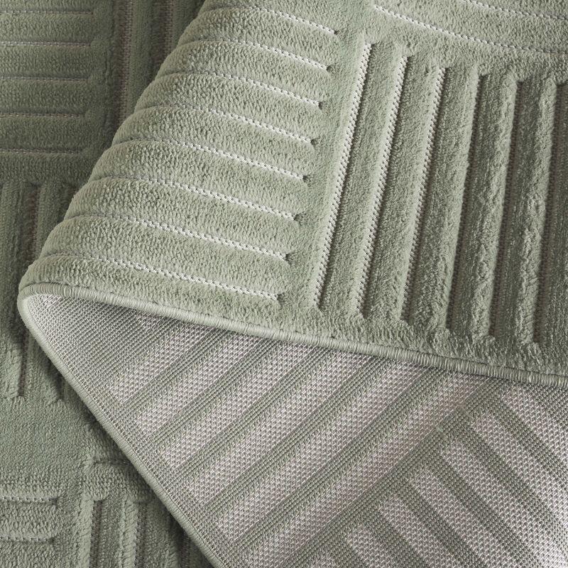 Selena SLE678 Power Loomed Indoor Area Rug - Green - 4'x6' - Safavieh