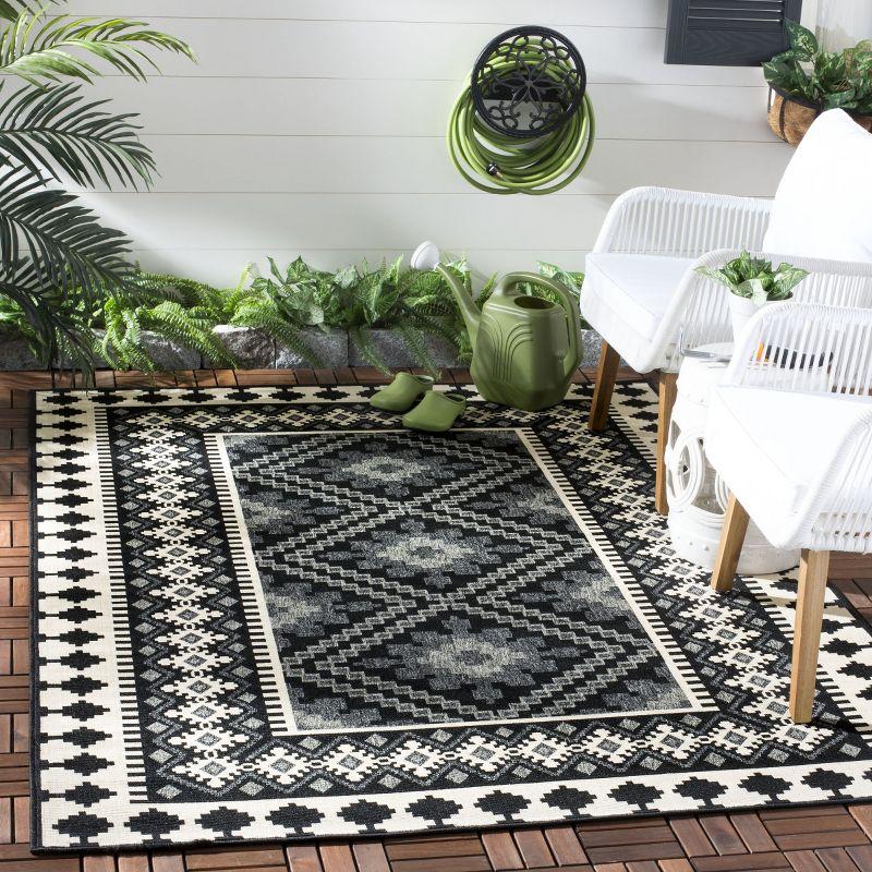 Veranda VER099 Power Loomed Indoor/Outdoor Area Rug - Black/Creme - 9'x12' - Safavieh