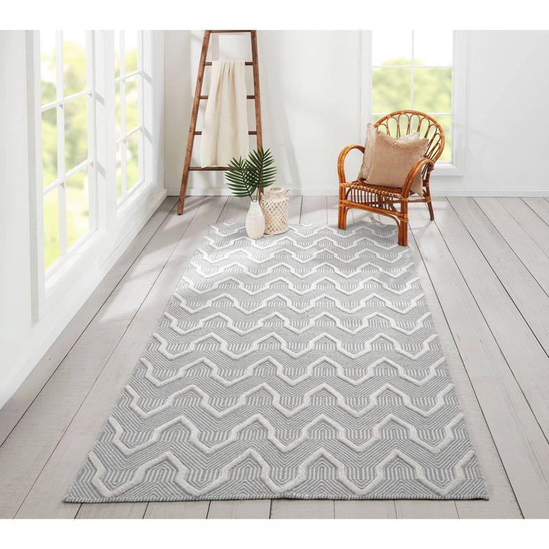 Handmade Geometric Gray Wool Area Rug 5' x 8'