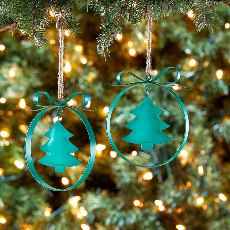 Green Metal Holiday Tree Hanging Ornaments Set