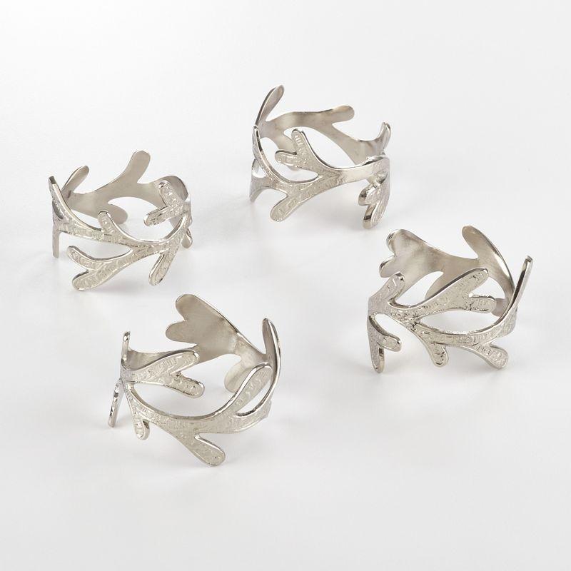 Saro Lifestyle Table Napkin Rings With Vine Leaf Design (Set of 4), Silver