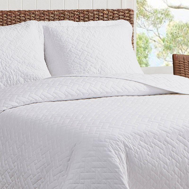 Tommy Bahama Home Tommy Bahama Raffia Solid Cotton Reversible Quilt Set