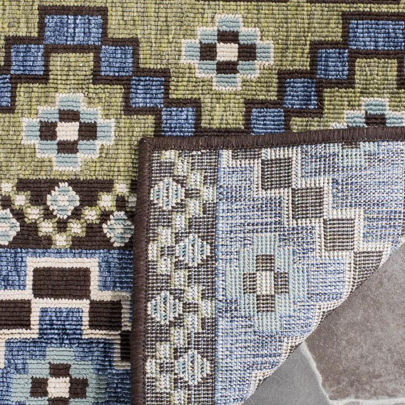 Veranda VER095 Power Loomed Indoor/Outdoor Accent Rug - Blue/Creme - 2'7"x5' - Safavieh