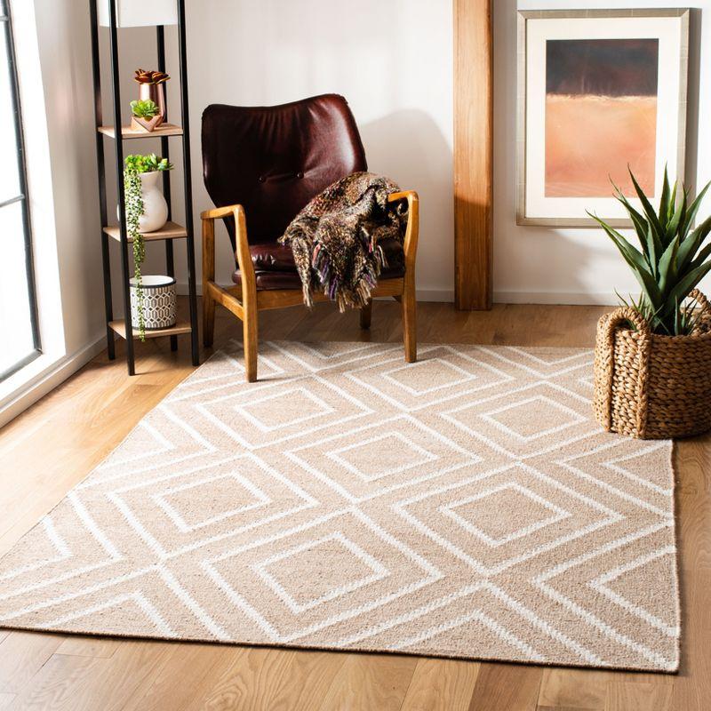 Whittlesey Hand Woven 80% Viscose, 20% Wool Geometric Rug