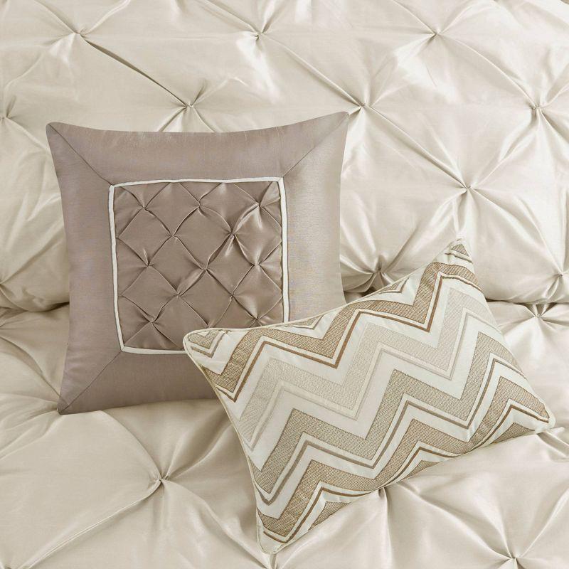 Madison Park Laurel 7 Piece Tufted Comforter Set