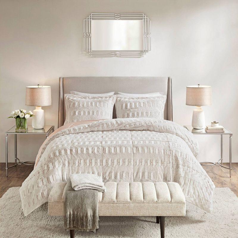 Blush Full Faux Fur Reversible Bedspread Set