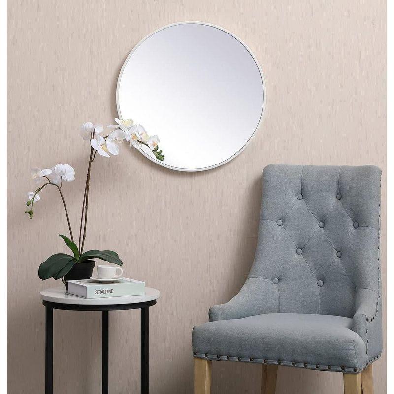 21" Round Silver Wood Frame Contemporary Mirror