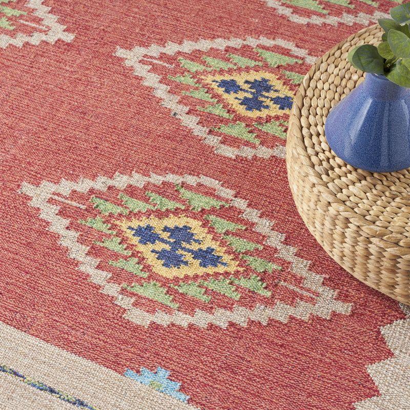 Reversible Tribal Red/Beige Cotton Blend 4' x 6' Area Rug