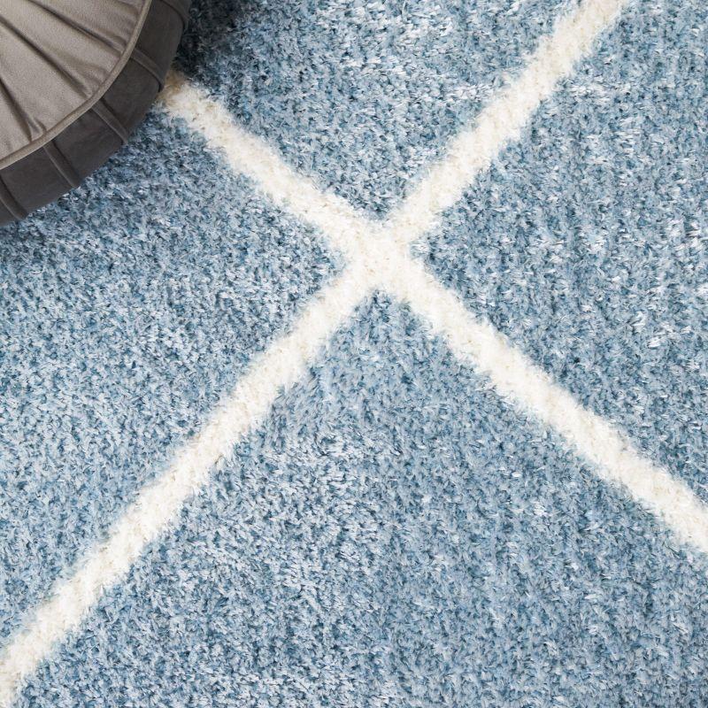 Tahoe Shag THO676 Power Loomed Indoor Accent Rug - Blue/White - 4'x6' - Safavieh