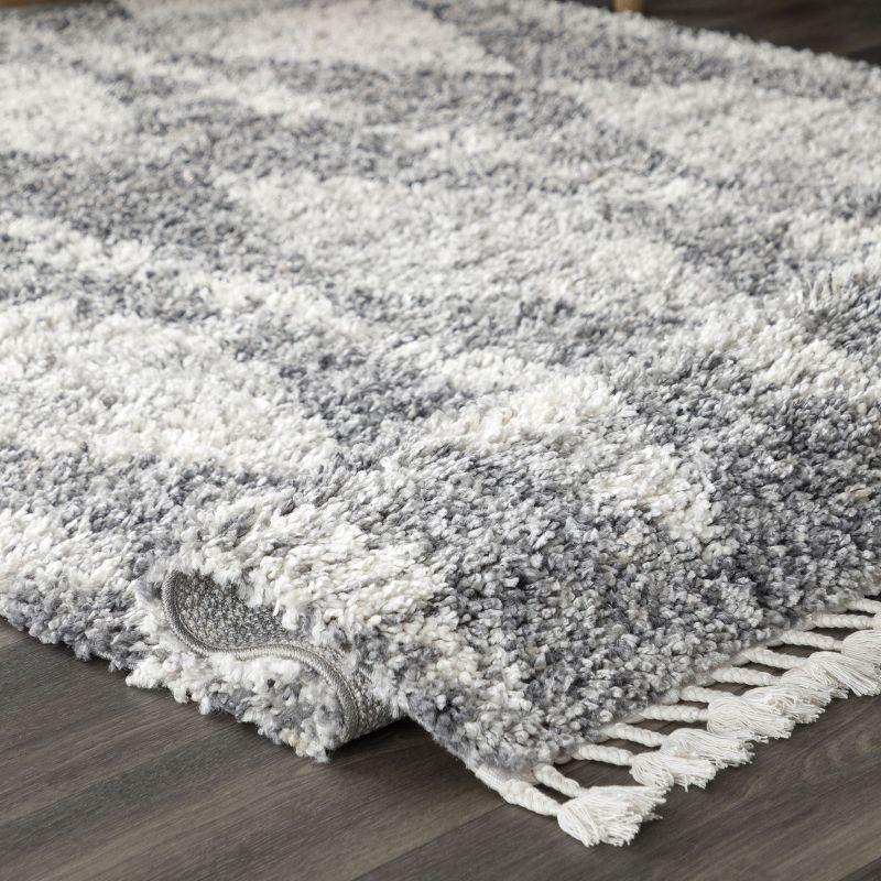 Luxe Gray Geometric Shag Area Rug with Easy-Care Synthetic Fibers, 3' x 5'