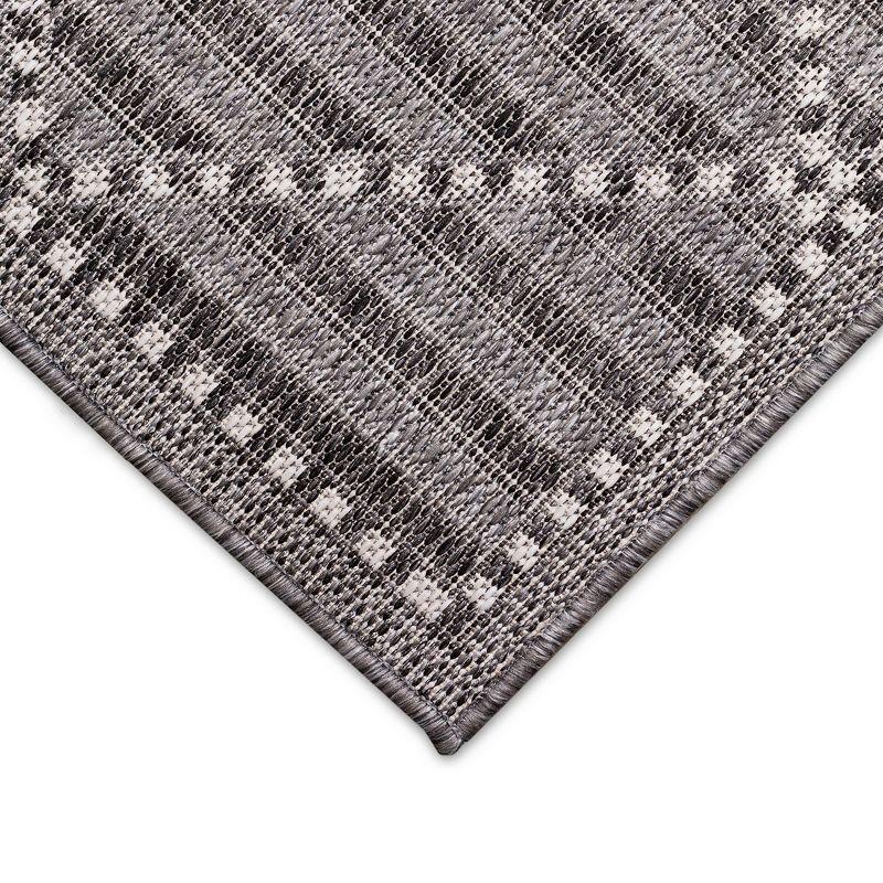 Liora Manne Malibu Checker Diamond Indoor/Outdoor Rug Charcoal 7'10" Square