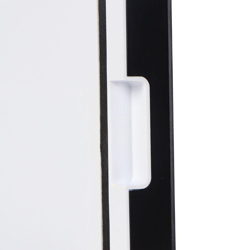 Uber Appliance Uber Appliance 0.14 Cubic Feet Portable Freestanding Mini Fridge