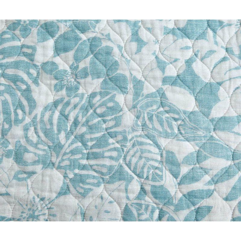 Coastal Breeze King Cotton Quilt Set in Aqua Blue with Reversible Design