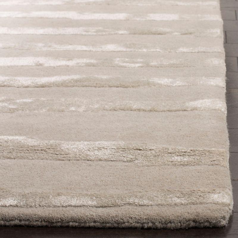 Soho SOH519 Hand Tufted Indoor Runner Rug - Grey - 2'6"x10' - Safavieh