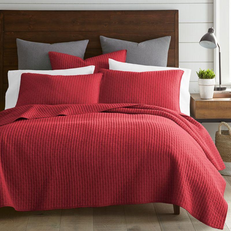 King Red Cotton Reversible Quilt Set with Shams