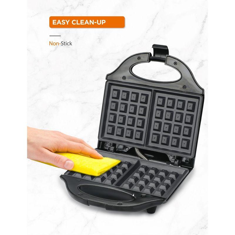 Commercial Chef Commercial Chef 4'' Waffle Maker