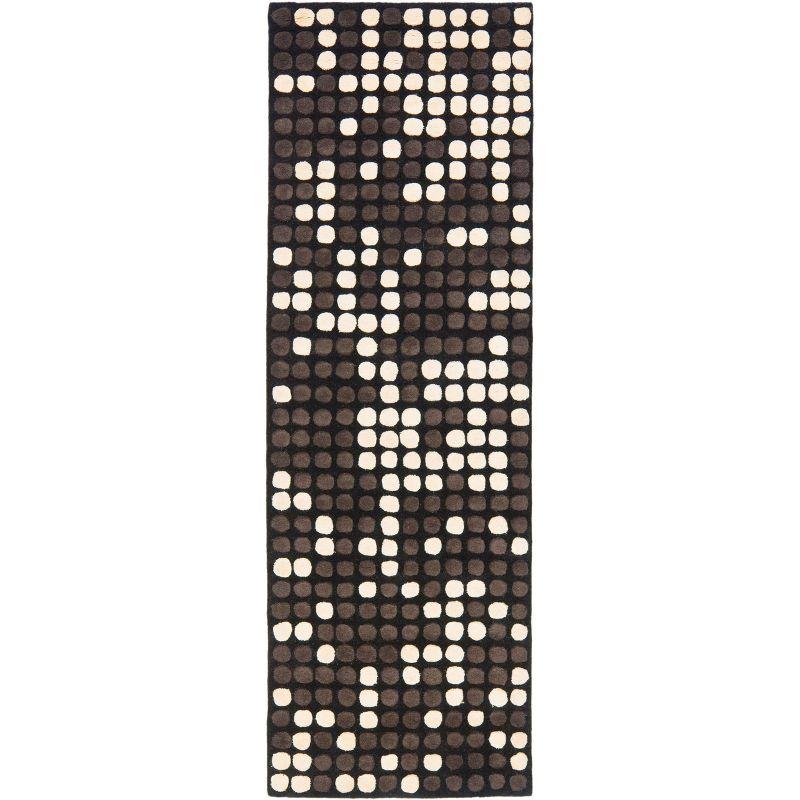 Soho SOH726 Hand Tufted Contemporary Area Rug  - Safavieh