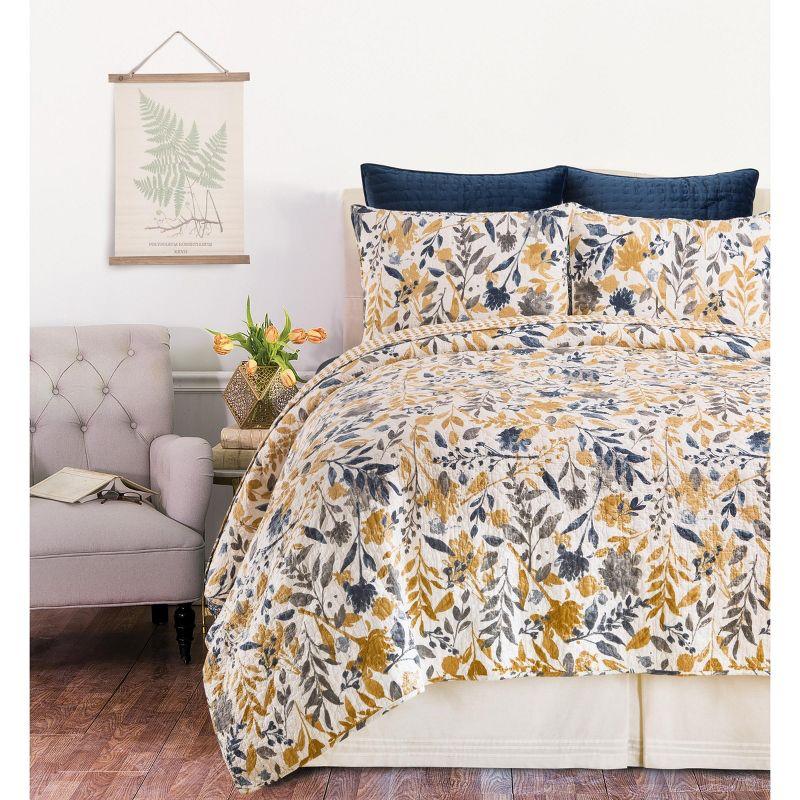 Reversible Blue and Yellow Floral Medallion Cotton Quilt Set, Full/Queen