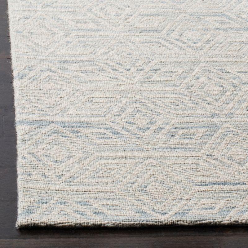 Ivory and Light Blue Hand-Tufted Wool Area Rug, 5' x 8'