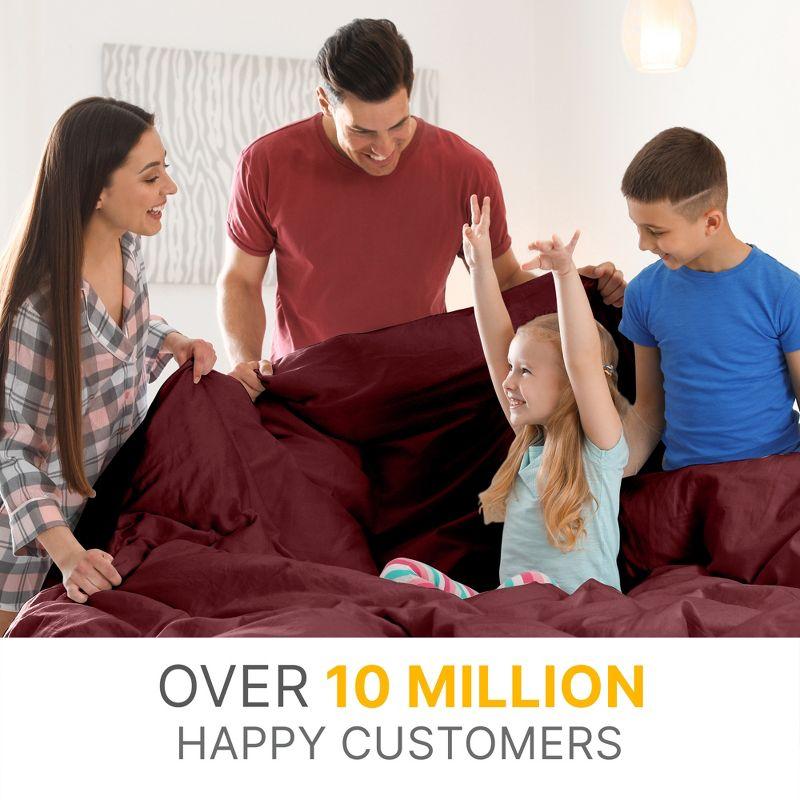 CGK Linens Premium Quality Goose Down Alternative Comforter - Warm & Lightweight