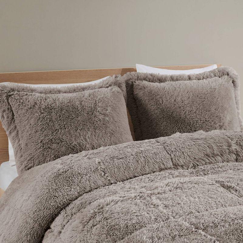 Intelligent Design Malea Shaggy Faux Fur Comforter Mini Set